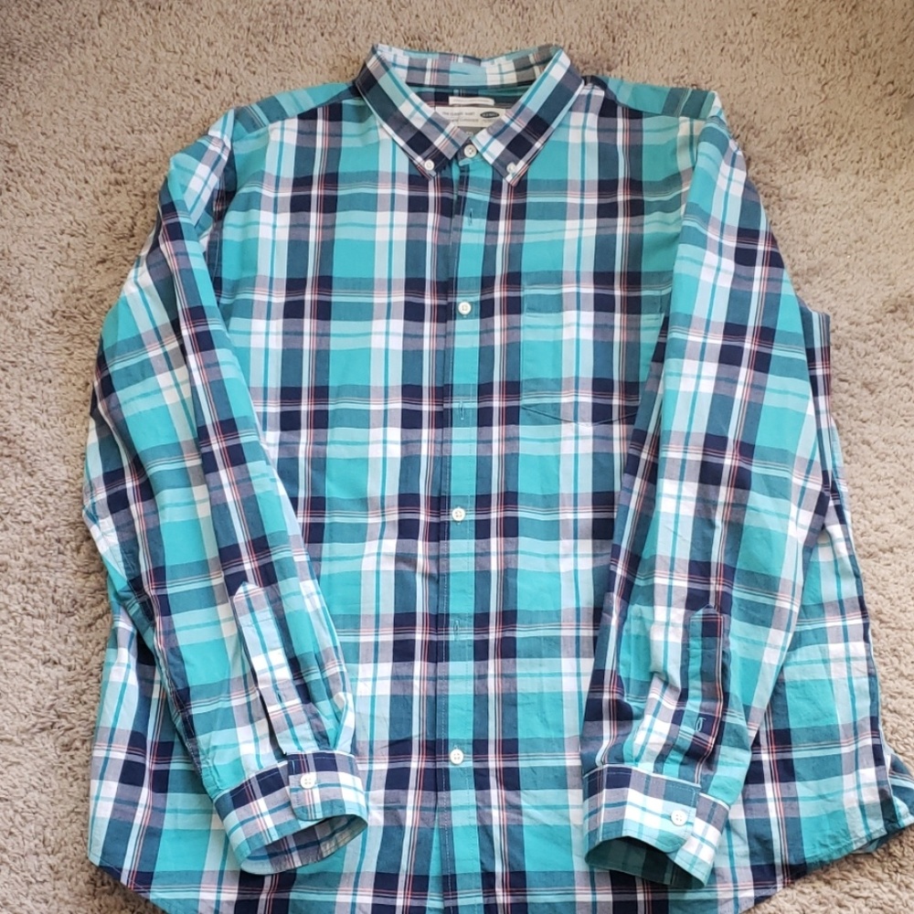 Old Navy men's shirt (size XXL)